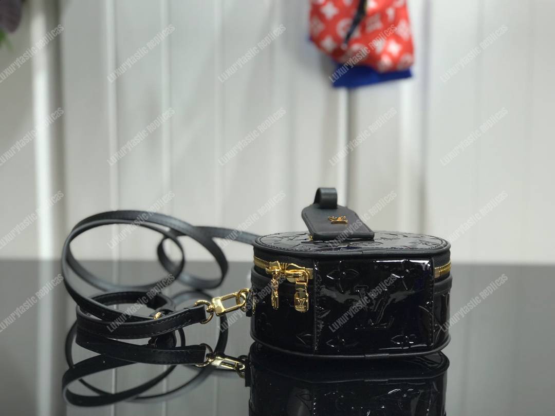 LV Mini Boîte Chapeau Black