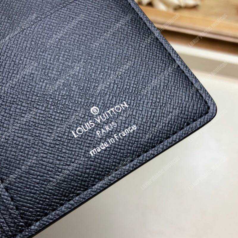 LV Brazza Wallet Epi Leather Noir