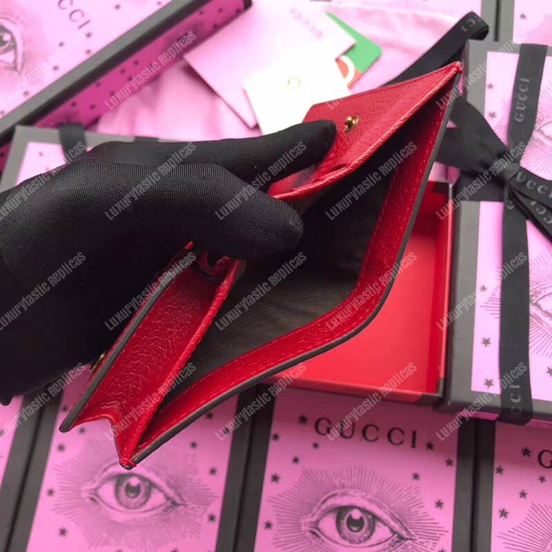 G*u*i embroidered leather card case red