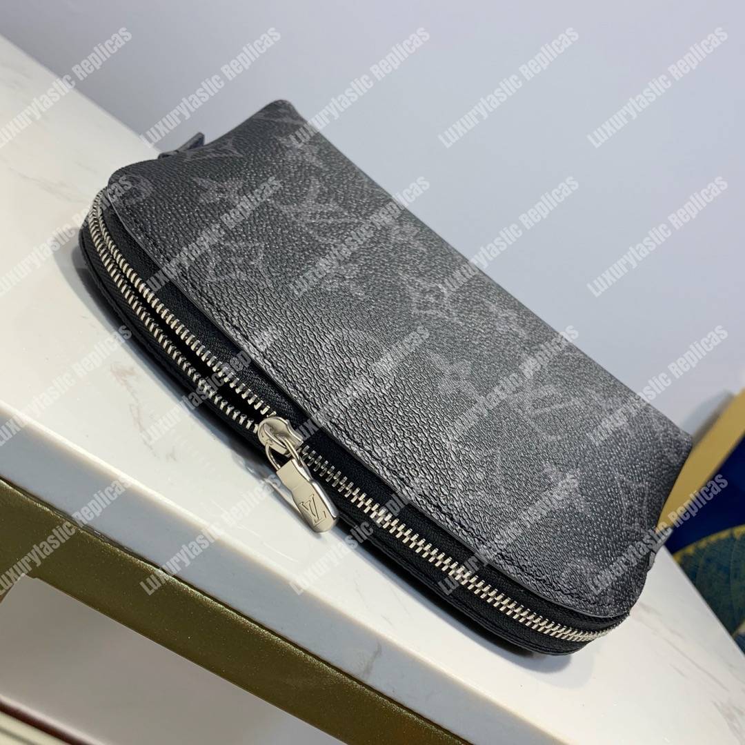 LV Cosmetic Pouch PM Monogram Eclipse