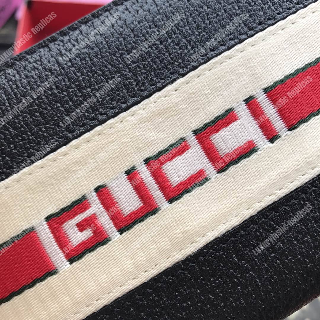 G*u*i stripe zip around leather wallet black