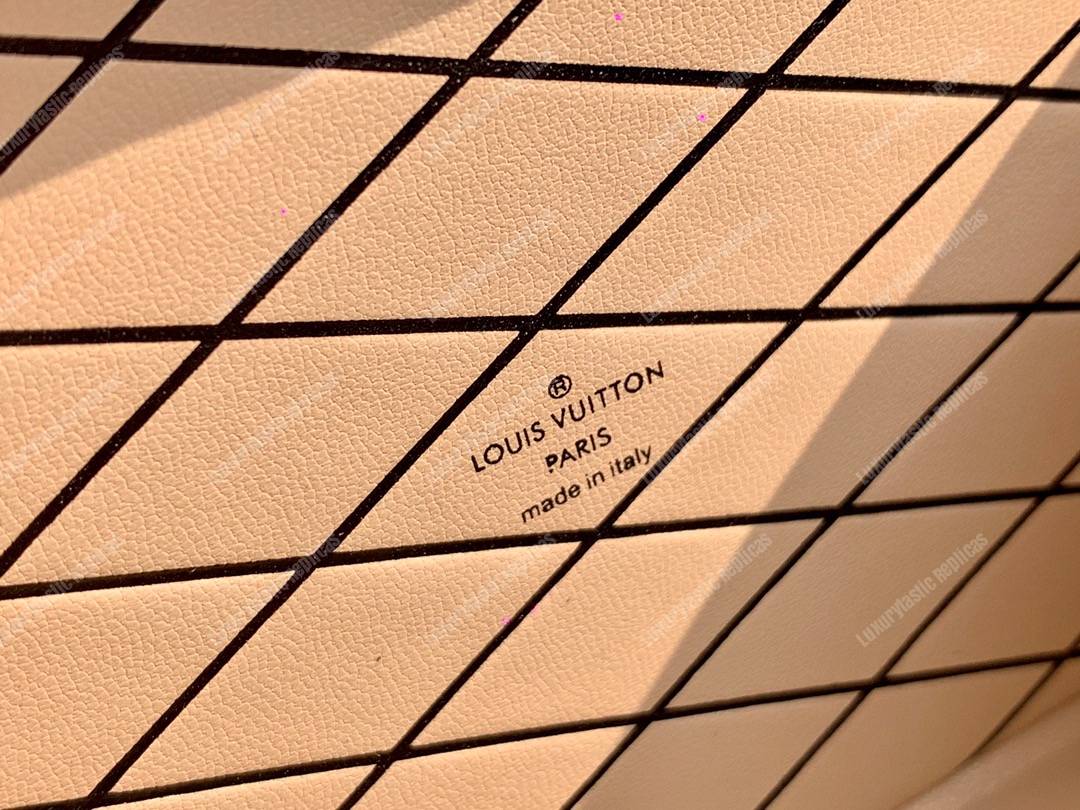 LV Petite Malle Spring-Summer 2019