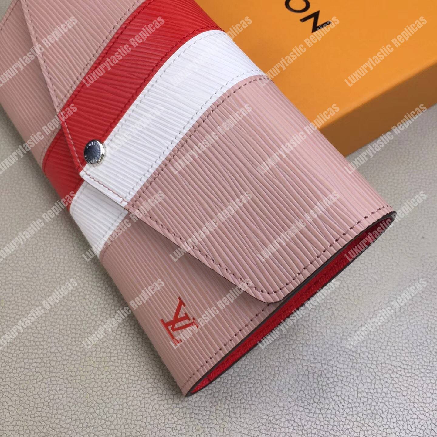 LV Sarah Wallet Epi Leather Rose Ballerine