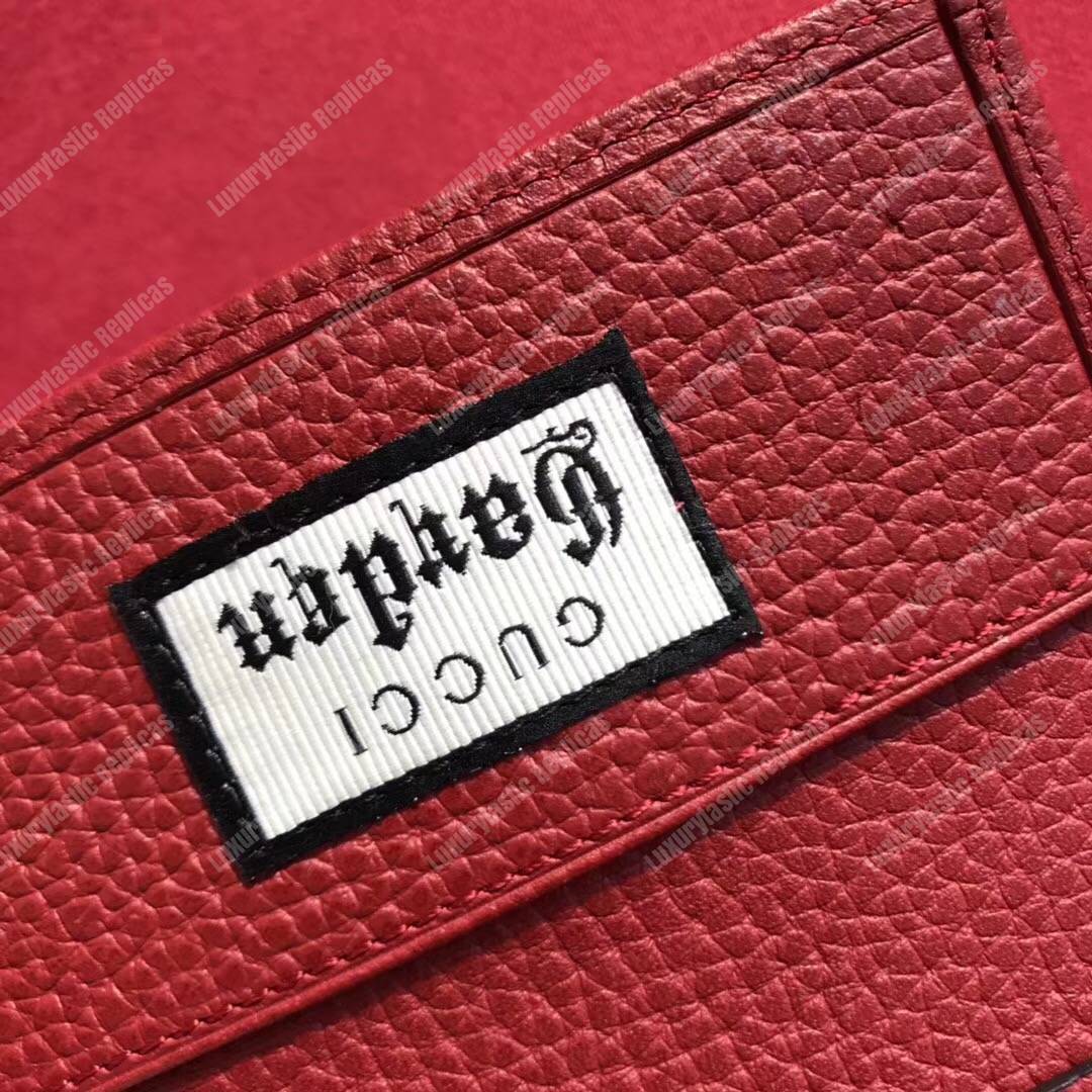 G*u*i garden leather key case red with bat