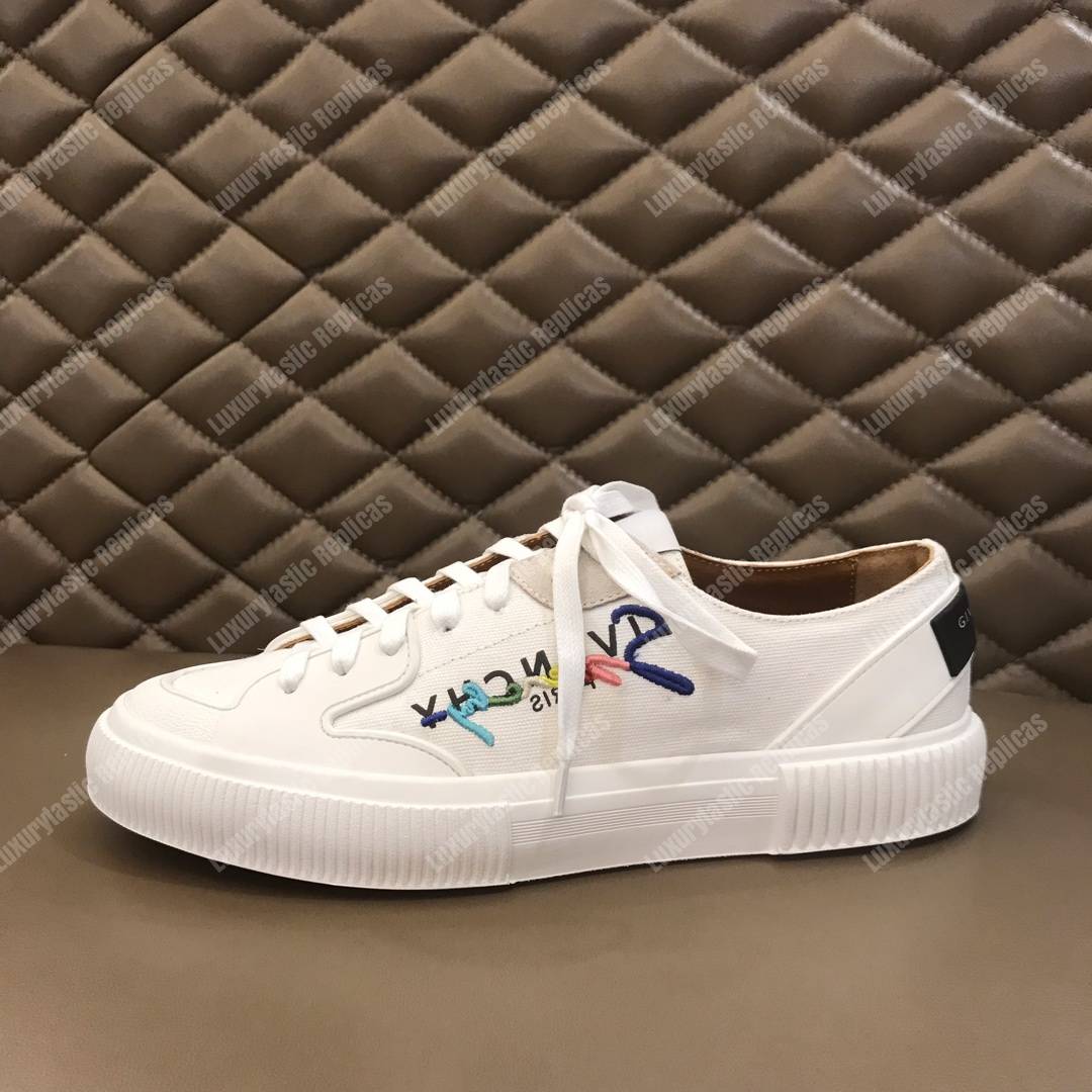 Givenchy Low Sneakers In Canvas White/Multi Colour Print