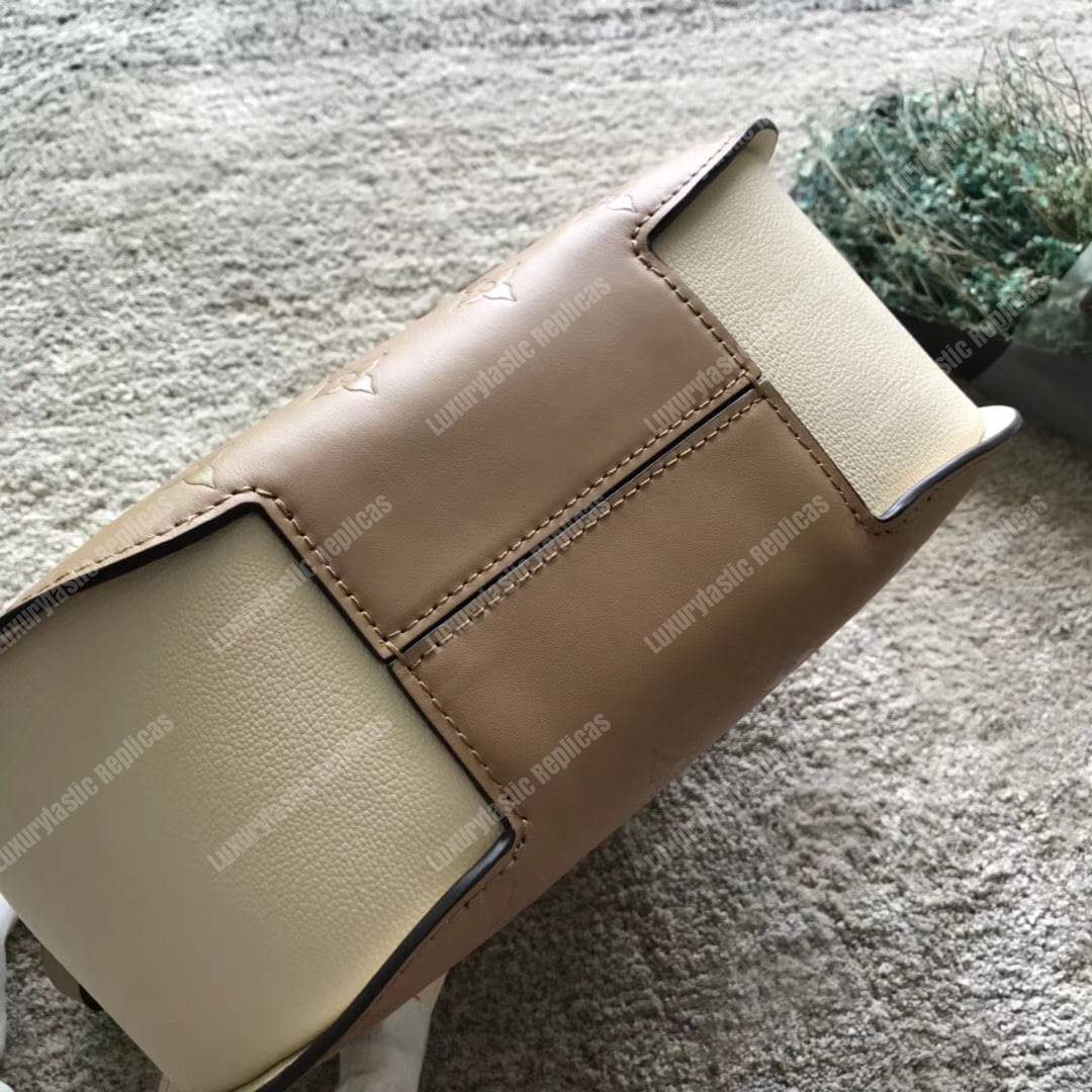 LV Very Hobo Very Leather Sesame Creme
