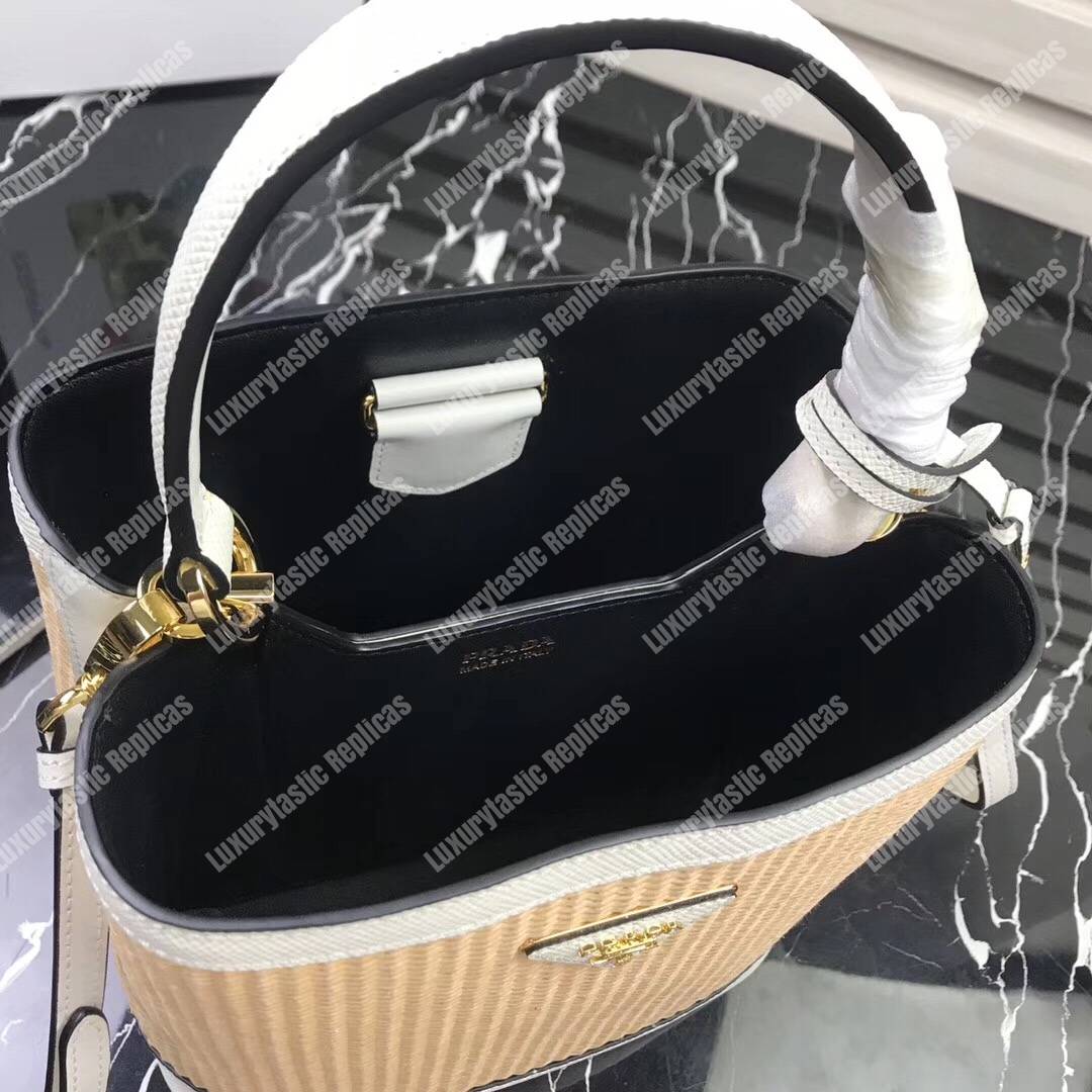 Pra*a panier medium straw bag white