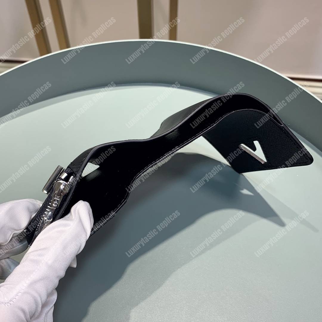 LV Twist XS Wallet Noir