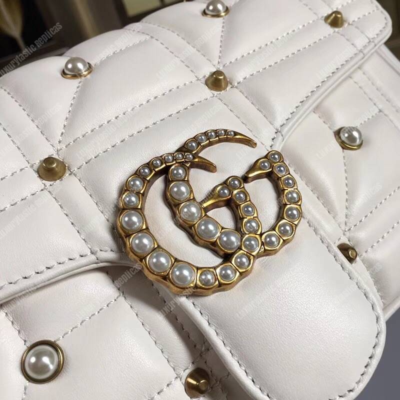 G*u*i gg marmont small matelassé shoulder bag with pearls white