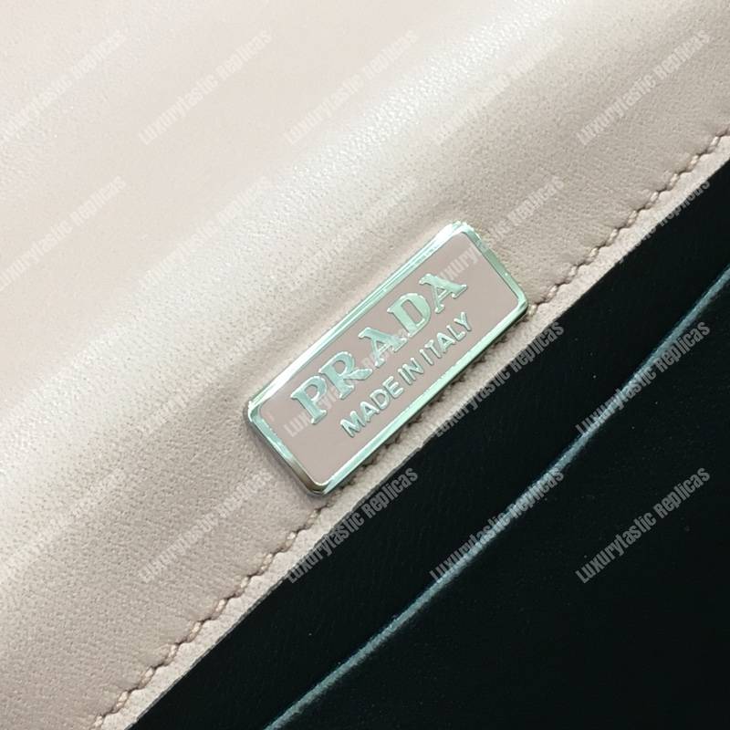 Pra*a cahier calf leather bag pink