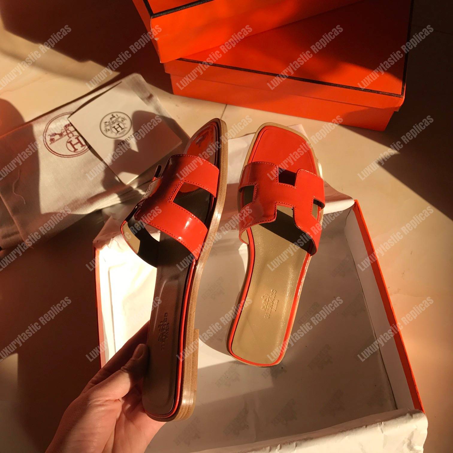 H**mes oran sandal patent leather orange