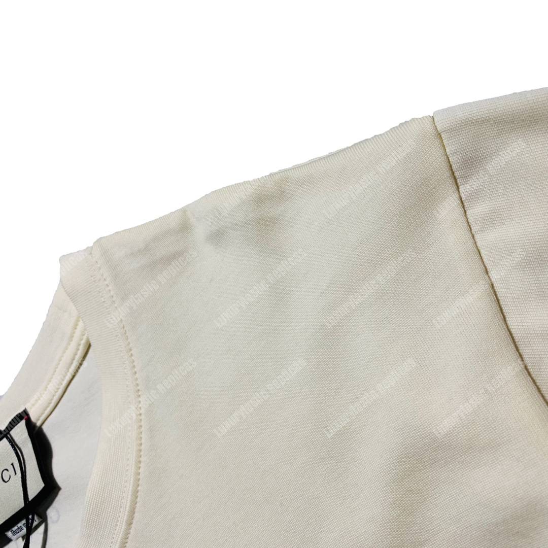 G*u*i flying pig print t-shirt cream