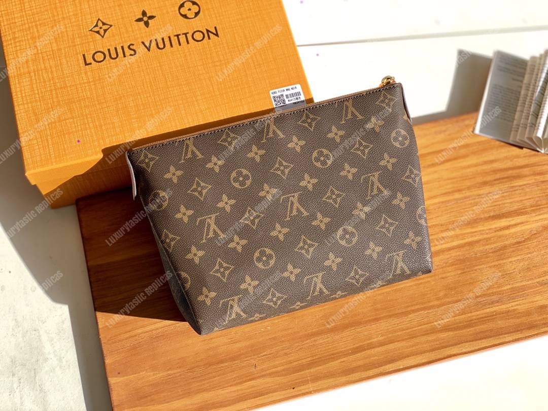 LV Pallas Beauty Case Rose Ballerine