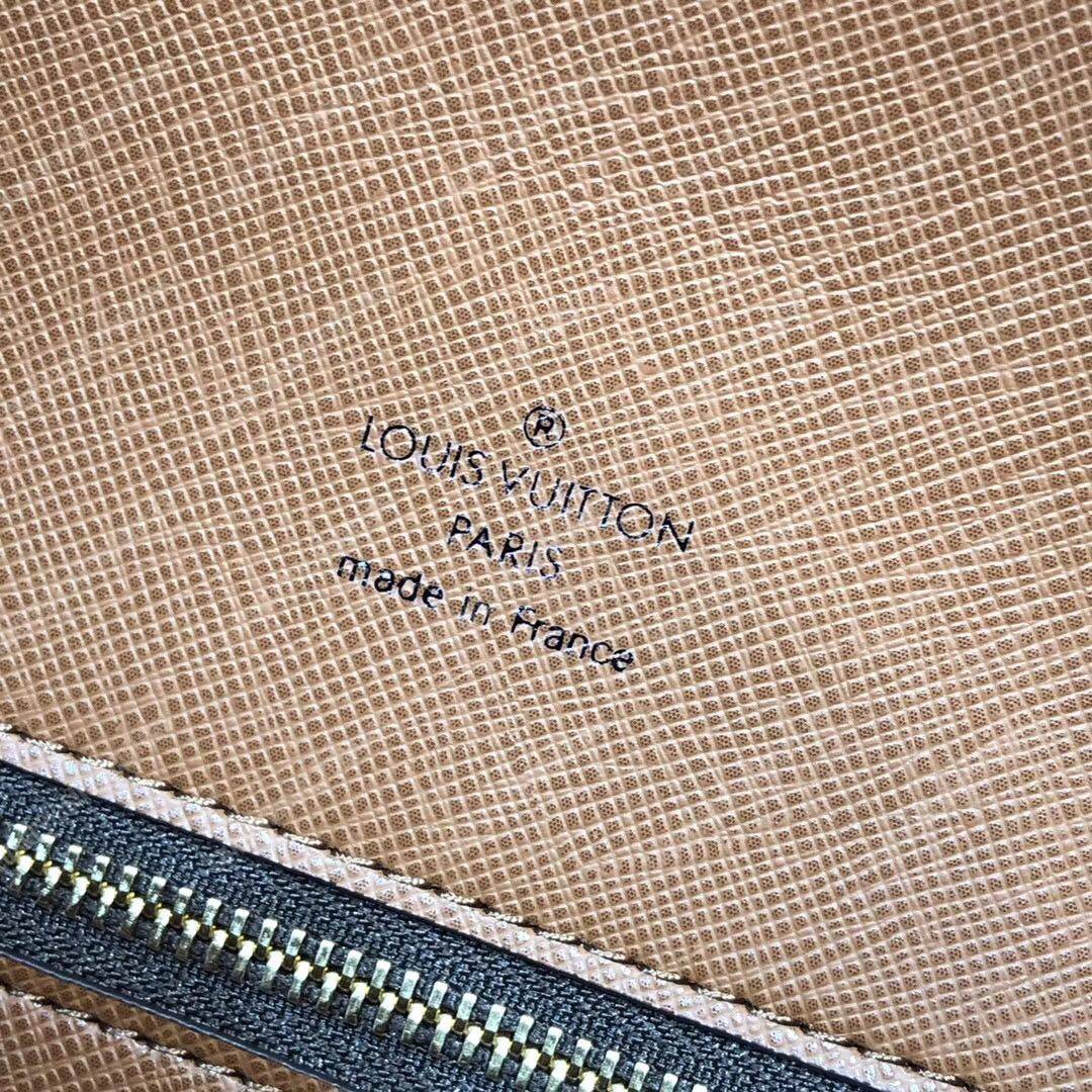 LV Monogram Saint Cloud MM