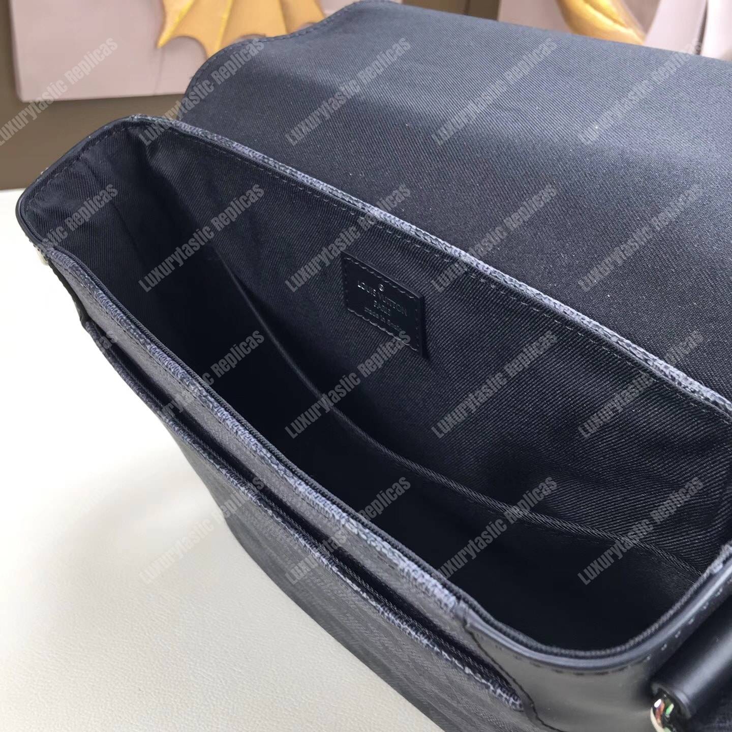 LV District PM Damier Canvas