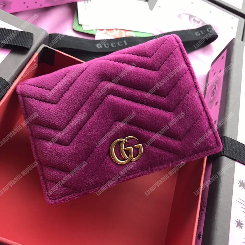 G*u*i gg marmont card case velvet magenta