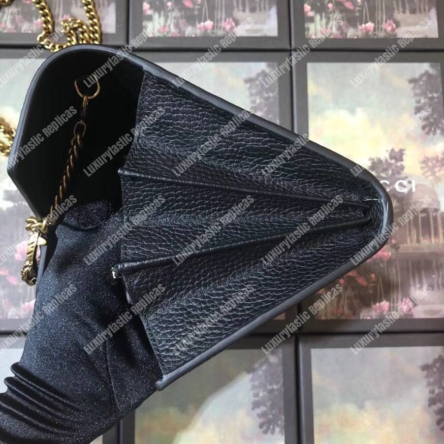 G*u*i calfskin garden dionysus chain wallet black with butterfly