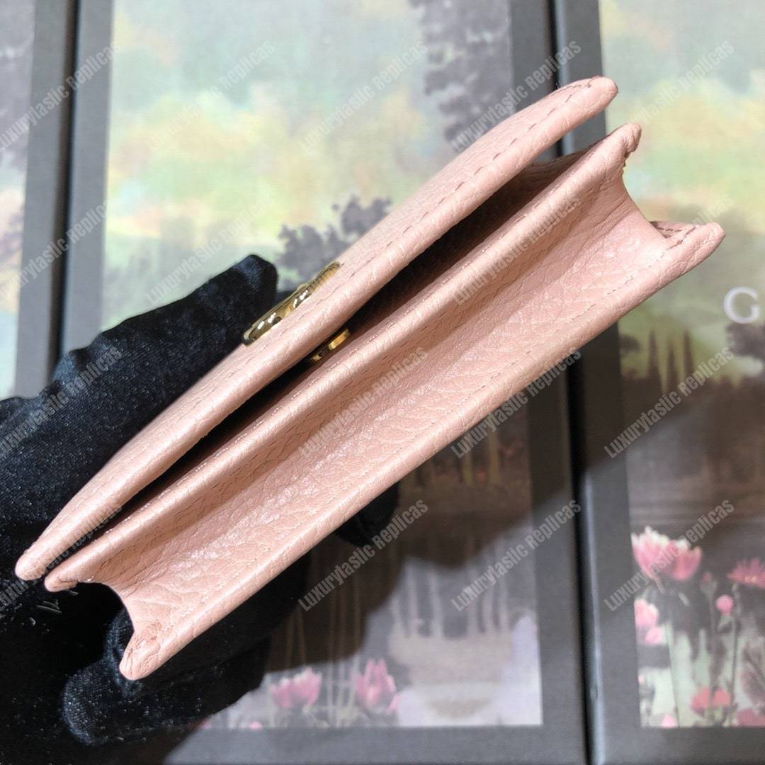 G*u*i leather card case light pink