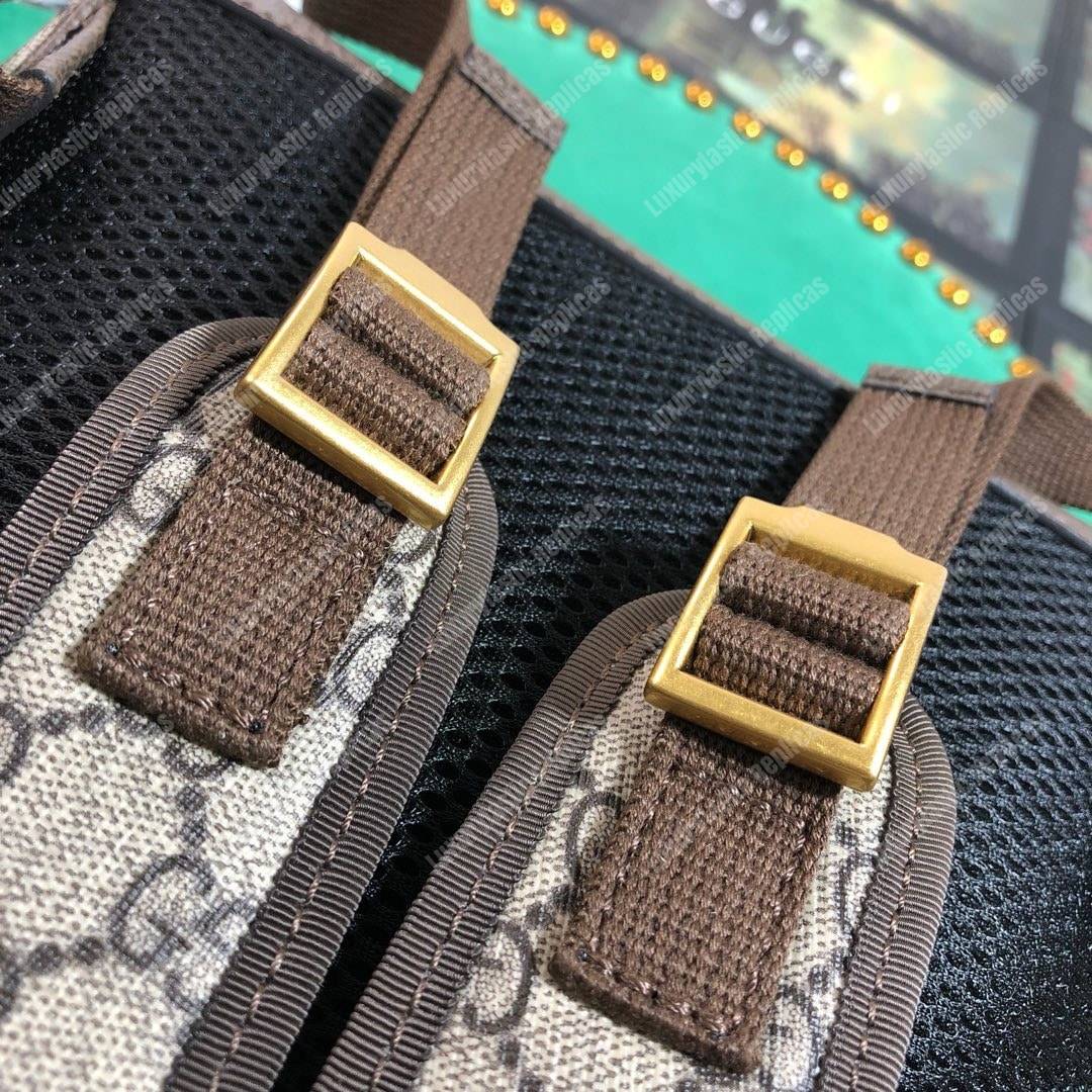 G*u*i ophidia gg backpack with three little pigs