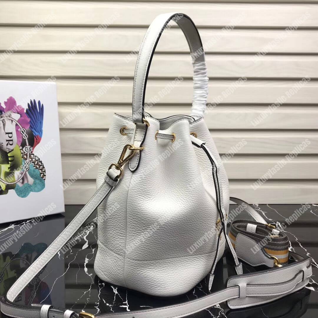 Pra*a leather bucket bag white