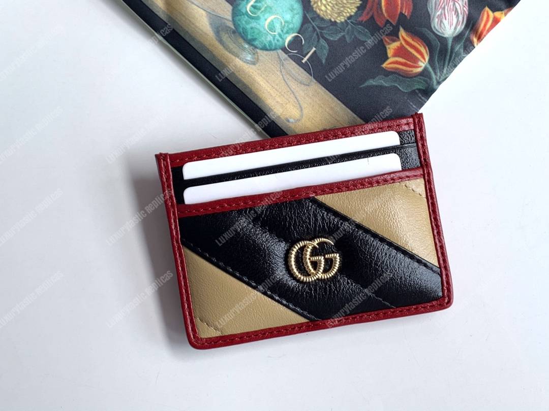 G*u*i gg marmont card case twisted black beige