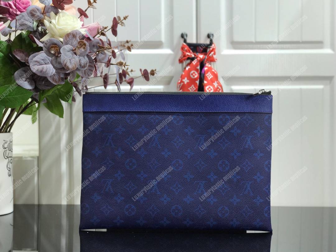 LV Discovery Pochette Monogram Blue
