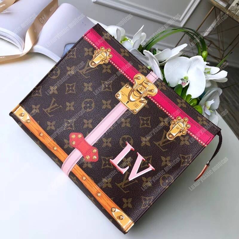 LV Toiletry Pouch 26 Monogram Spring-Summer 2018
