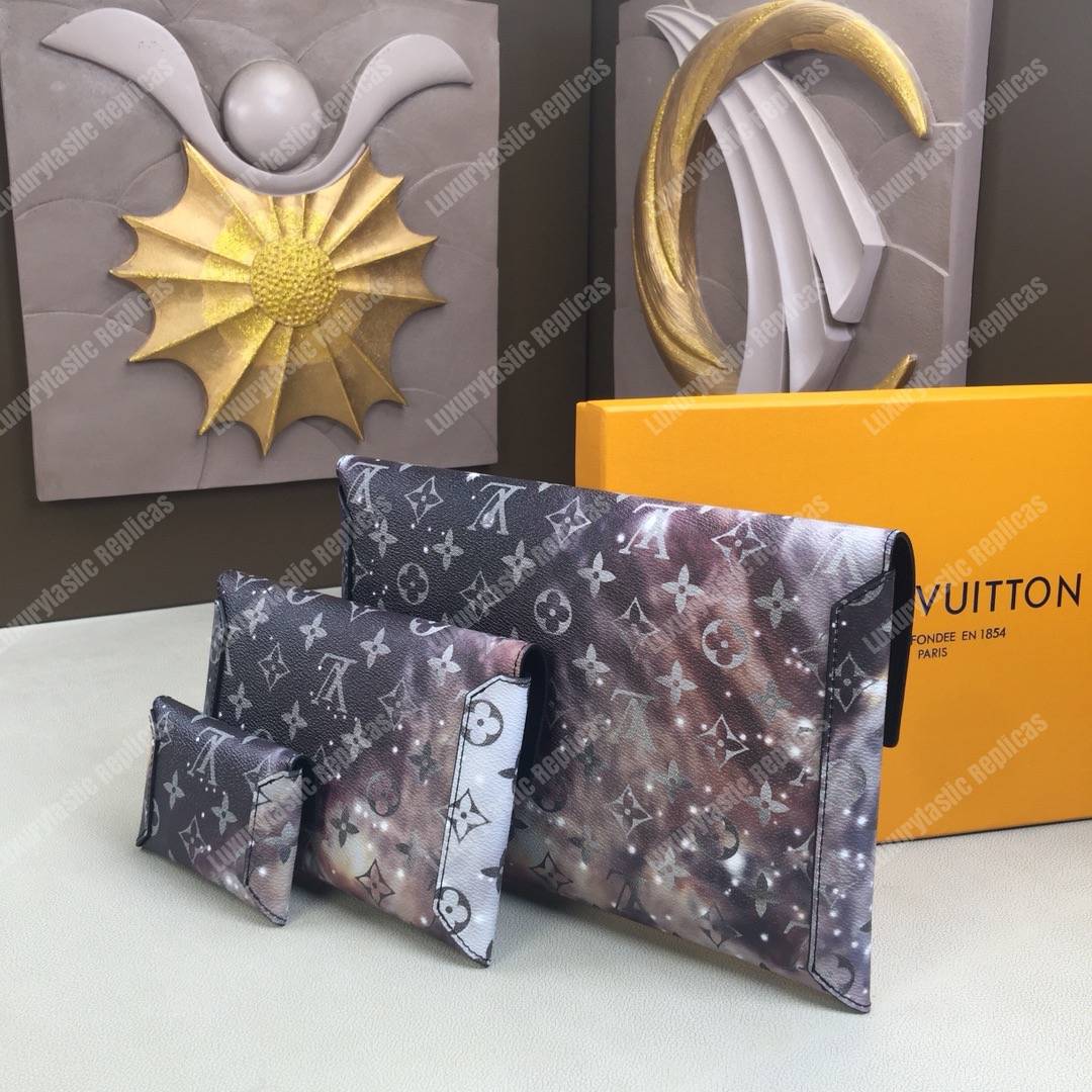 LV Pochette Alpha Triple