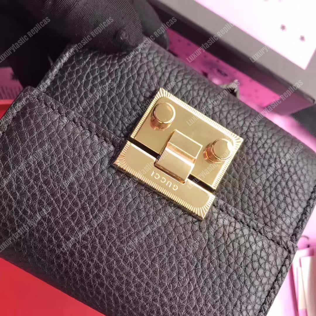 G*u*i padlock wallet black