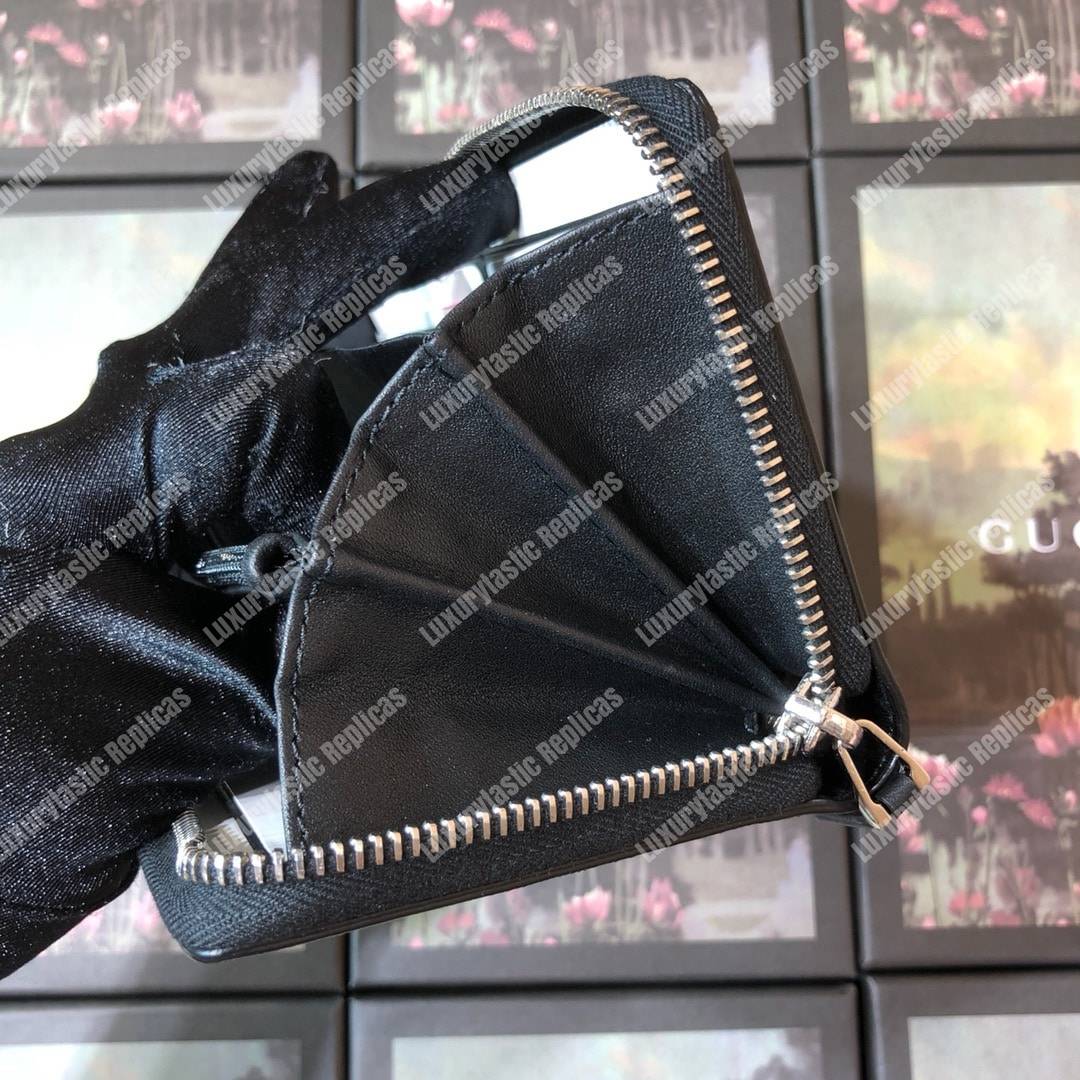 G*u*i gg sup*e web zip around wallet