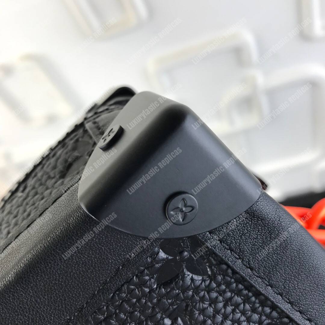 LV Soft Trunk Taurillon Monogram Leather Absolute