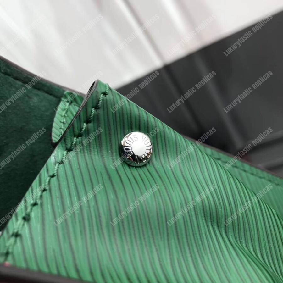 LV Spring Street Monogram Vernis Rose Pop