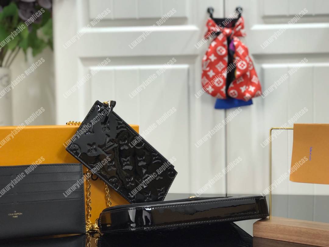 LV Pochette Felicie Monogram Vernis Leather Black