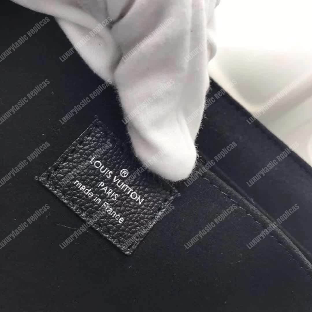 LV MyLockme Handbag Noir