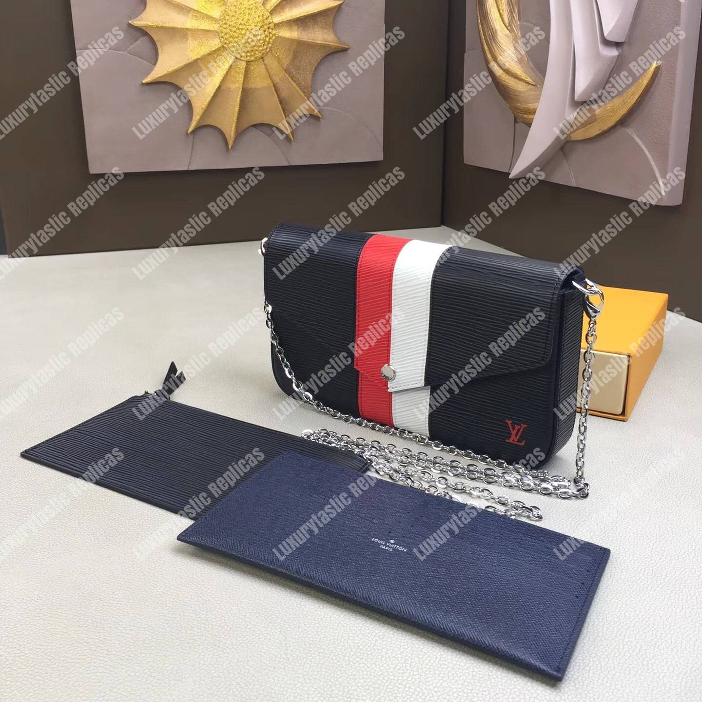 LV Pochette Felicie Epi Leather Noir