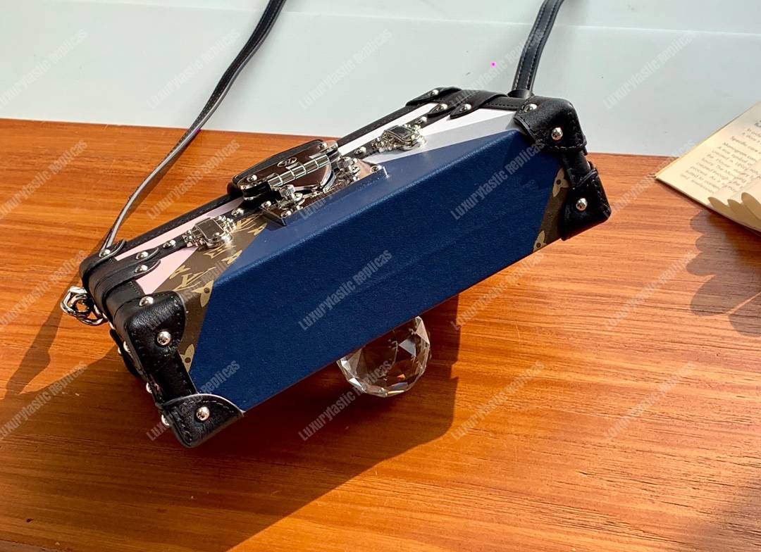 LV Petite Malle Spring-Summer 2019