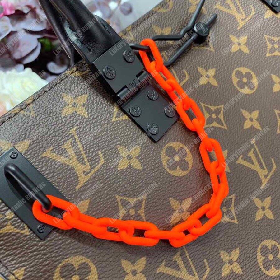 LV Sac Plat Monogram Solar Ray w/ Resin Chain