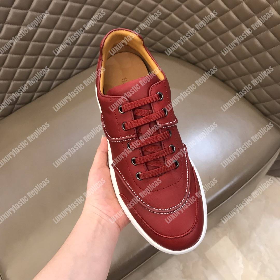 H**mes turn sneaker red