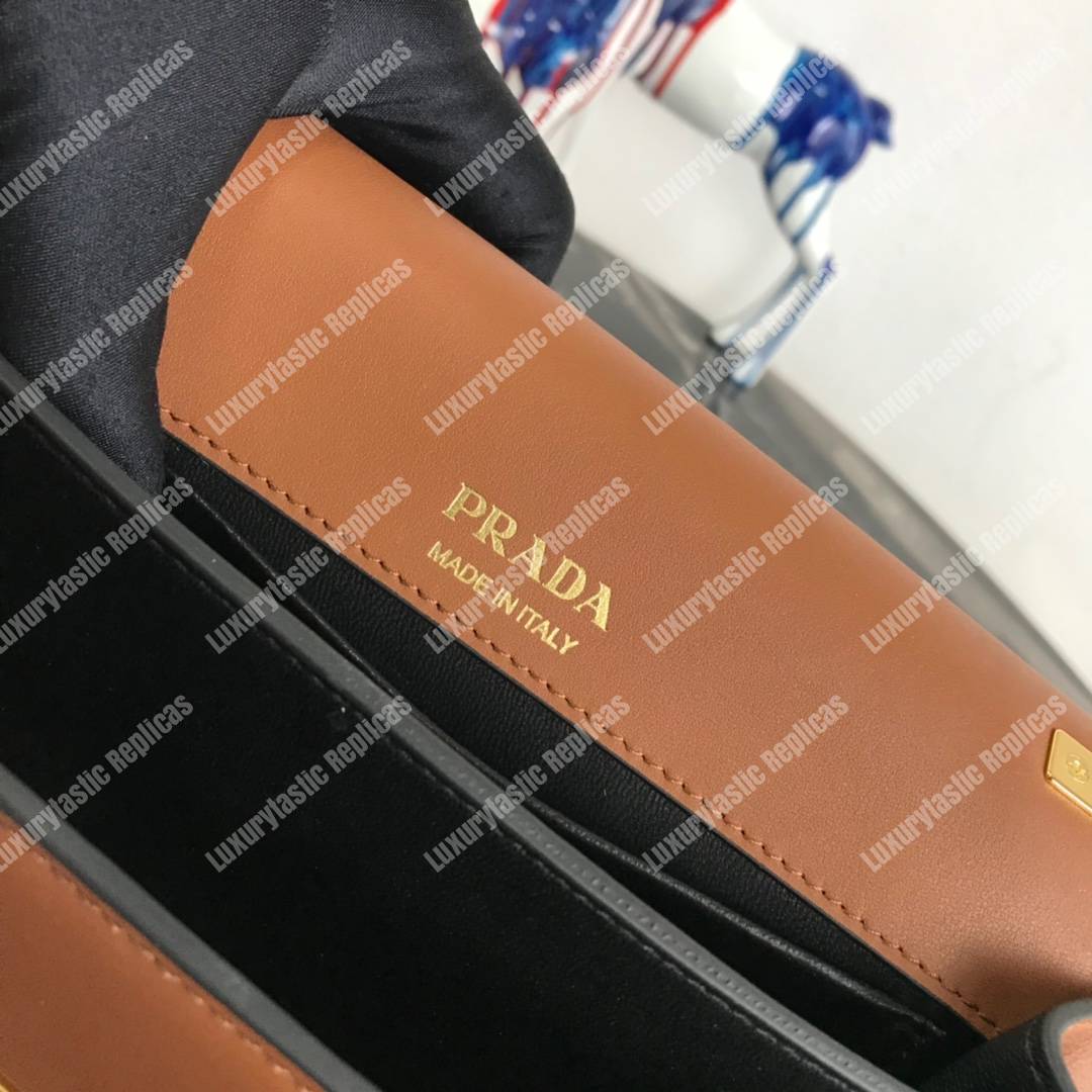 Pra*a sidonie leather shoulder bag brown