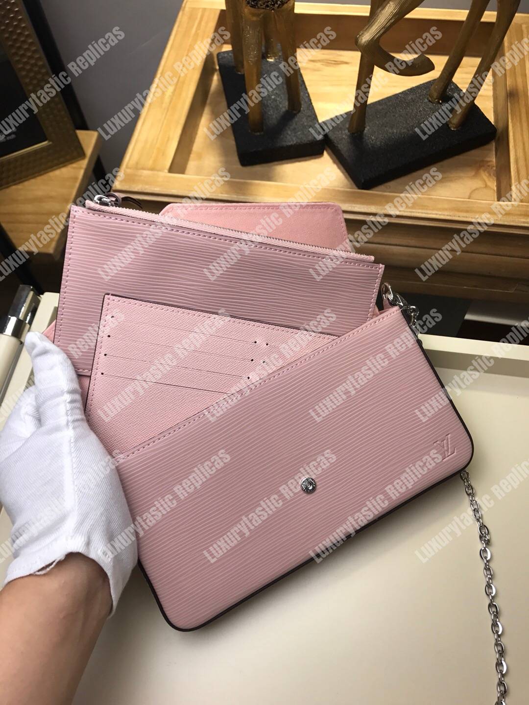 LV Pochette Felicie Epi Leather Rose Ballerine