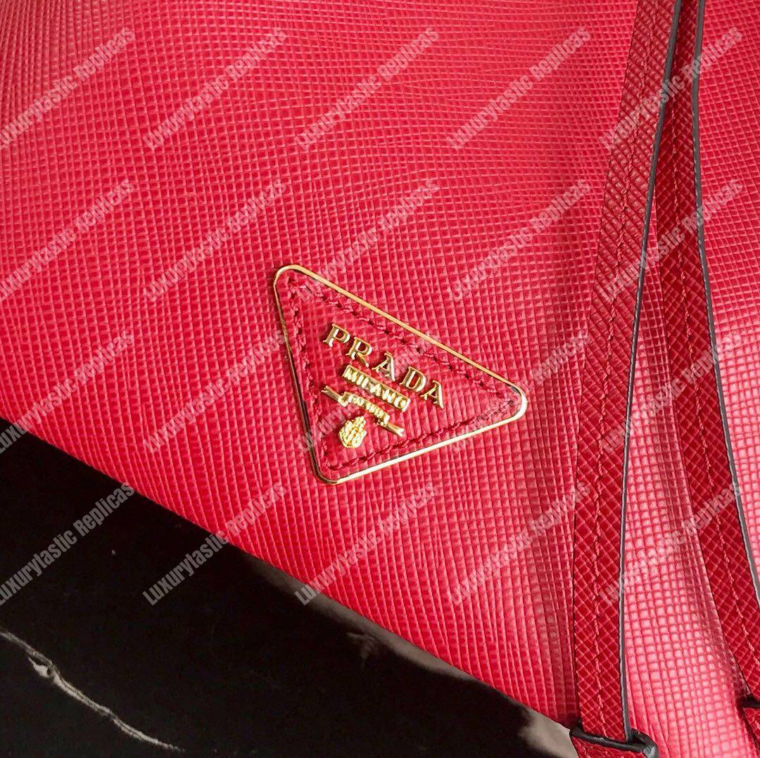 Pra*a saffiano leather bucket bag red