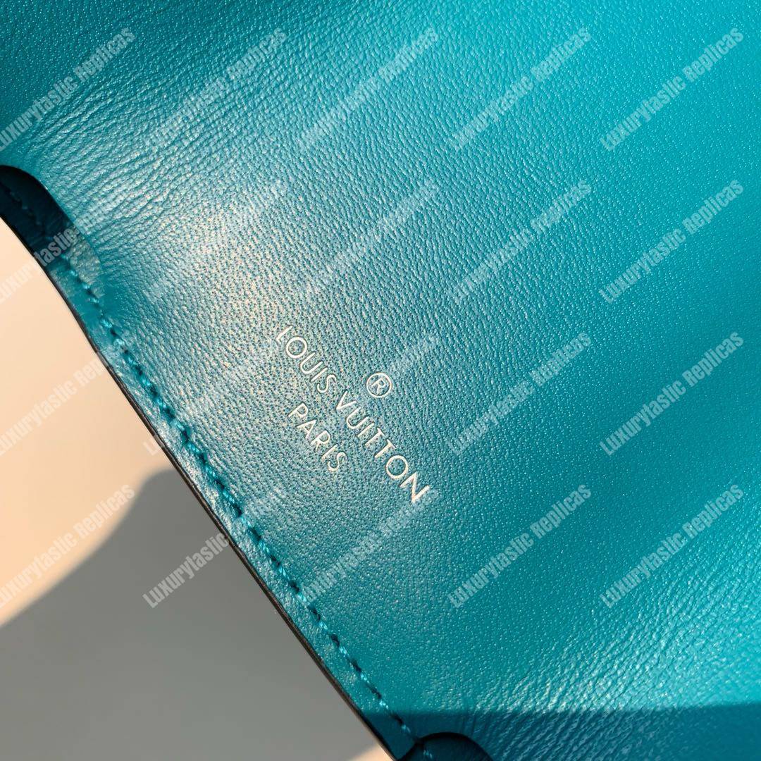 LV Discovery Compact Wallet K45 Taiga Monogram Vert