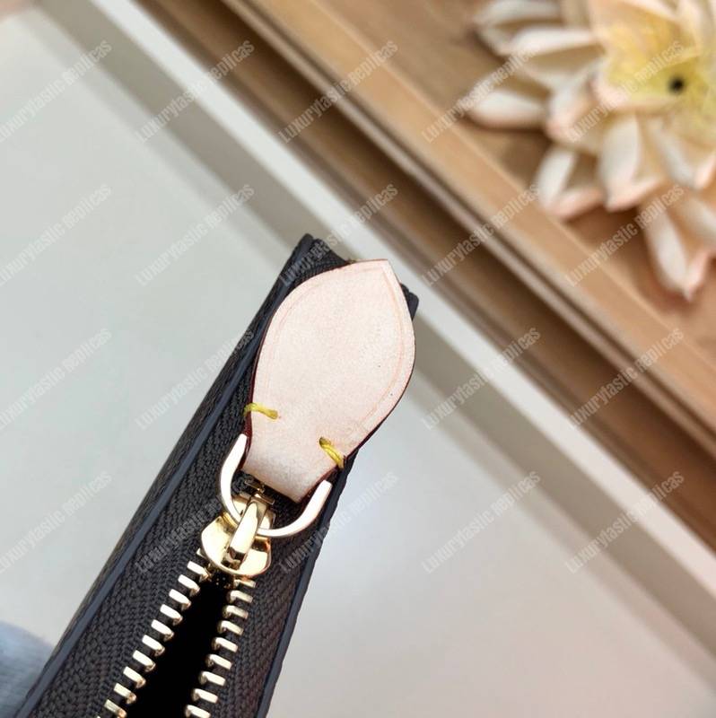 LV Zippy Coin Purse Giant Monogram