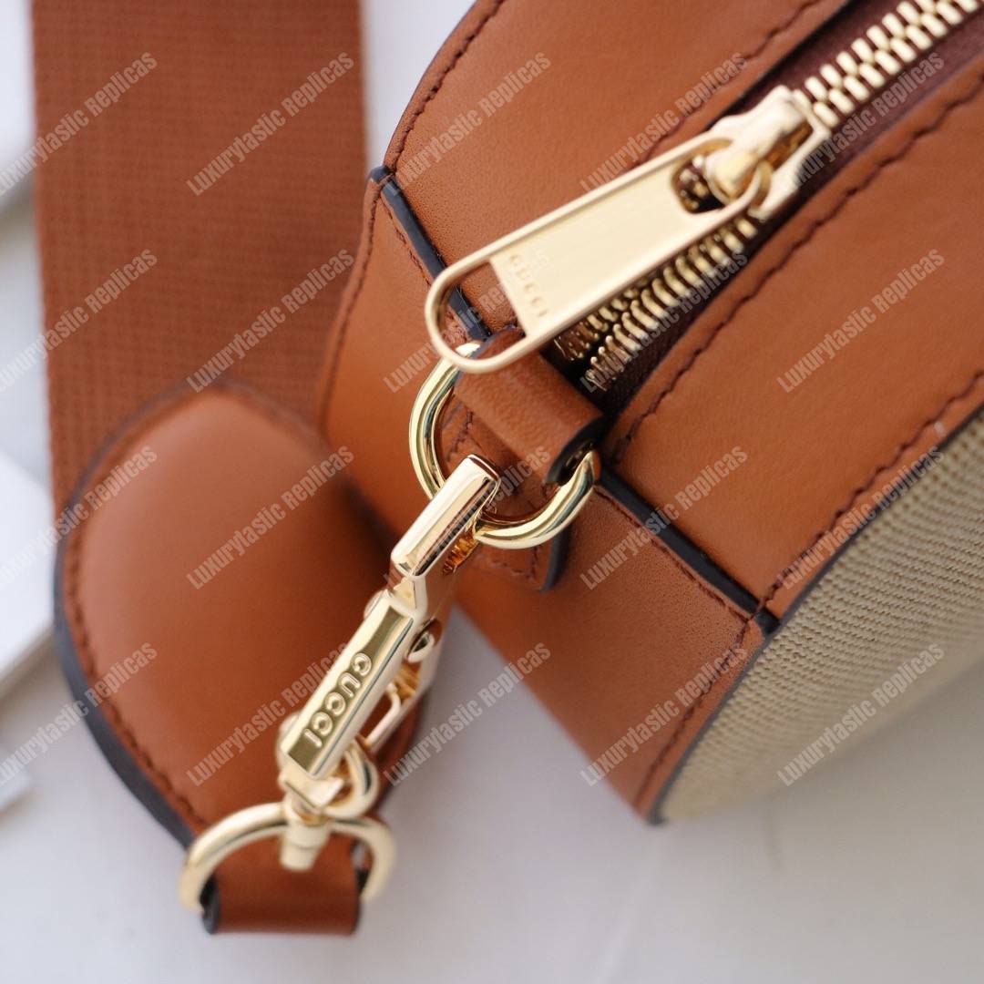 G*u*i vintage canvas shoulder bag