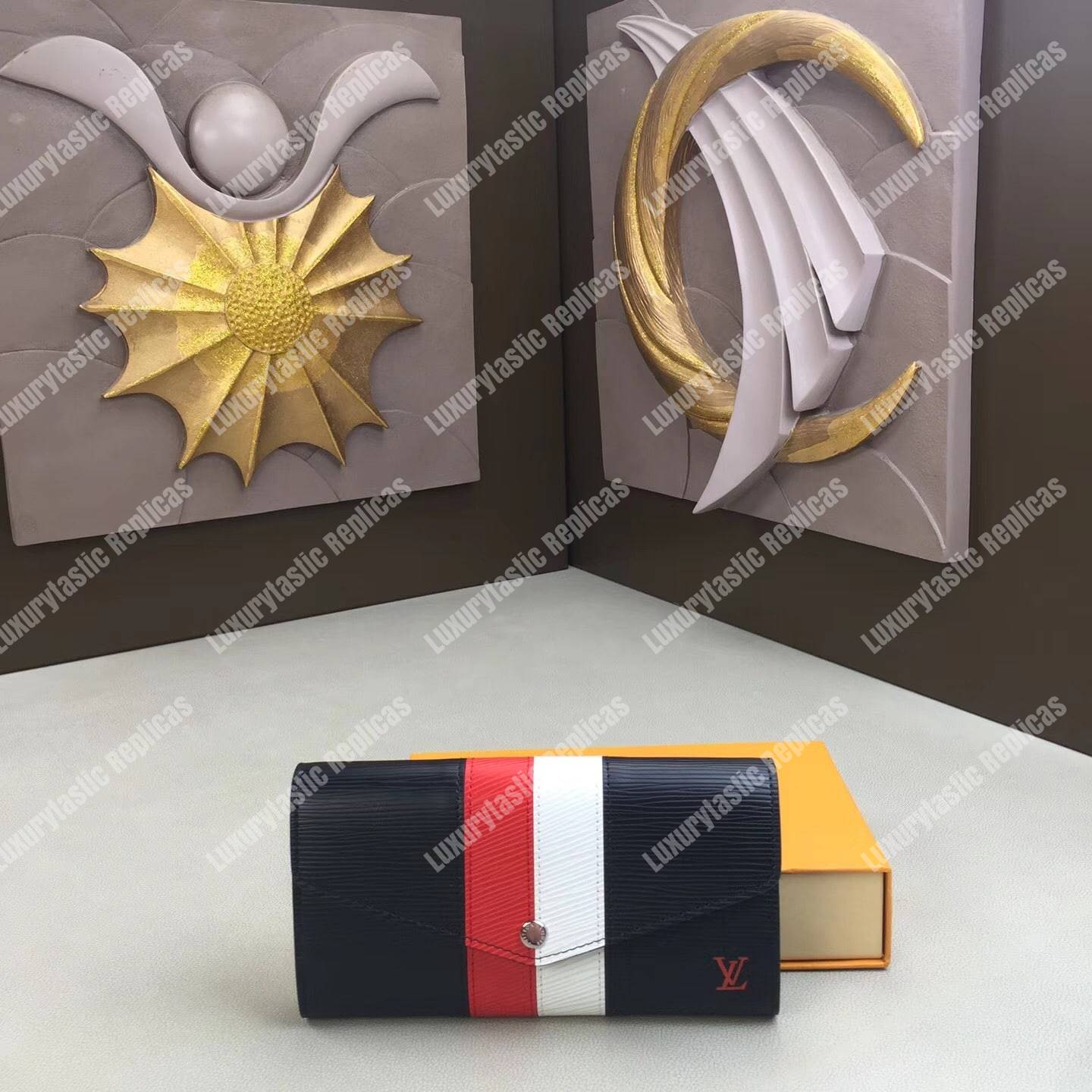 LV Sarah Wallet Epi Leather Noir