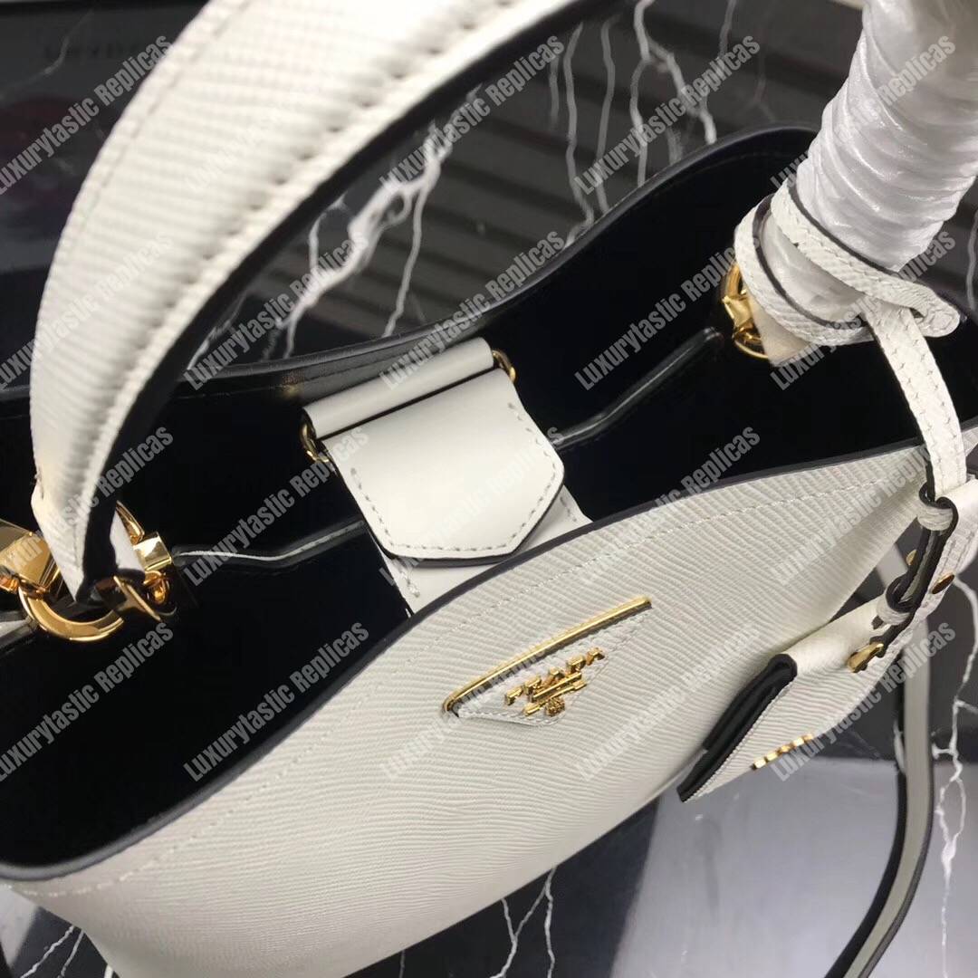 Pra*a panier medium bag white