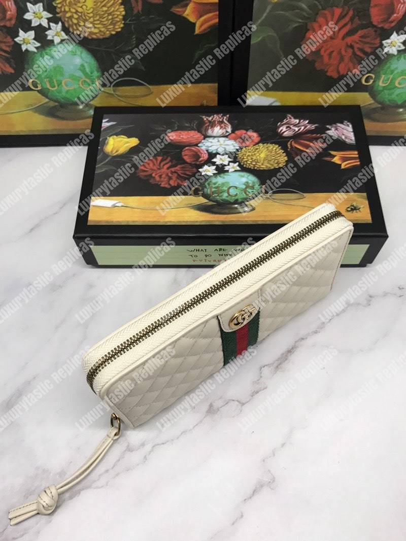 G*u*i leather zip around with double g off-white