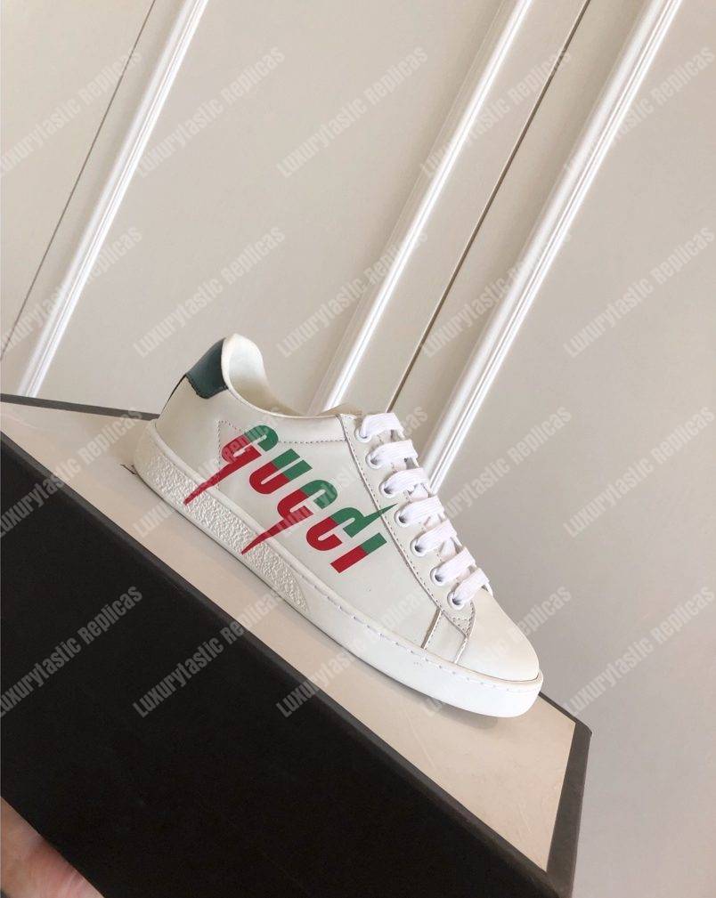 G*u*i ace sneaker with G*u*i blade white