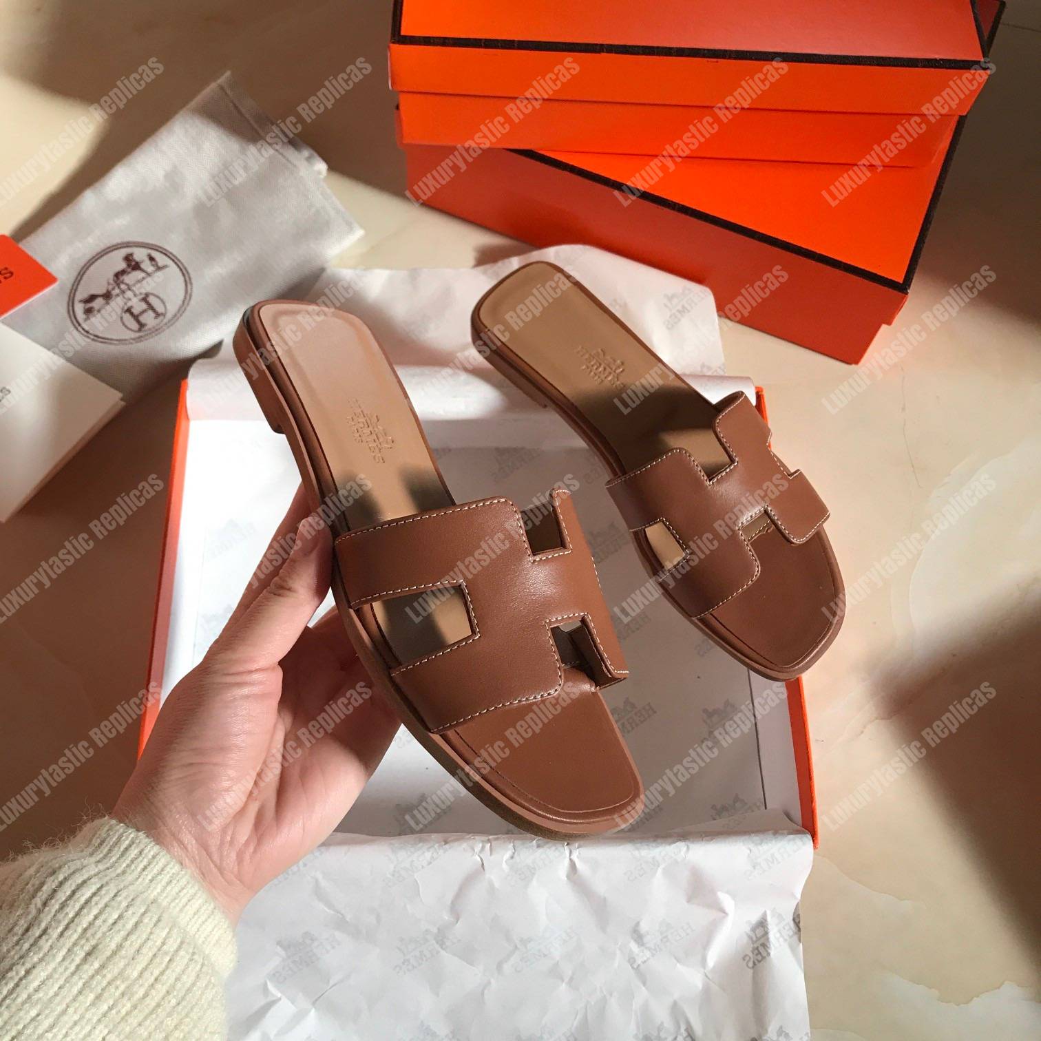 H**mes oran sandal calfskin leather chocolate brown