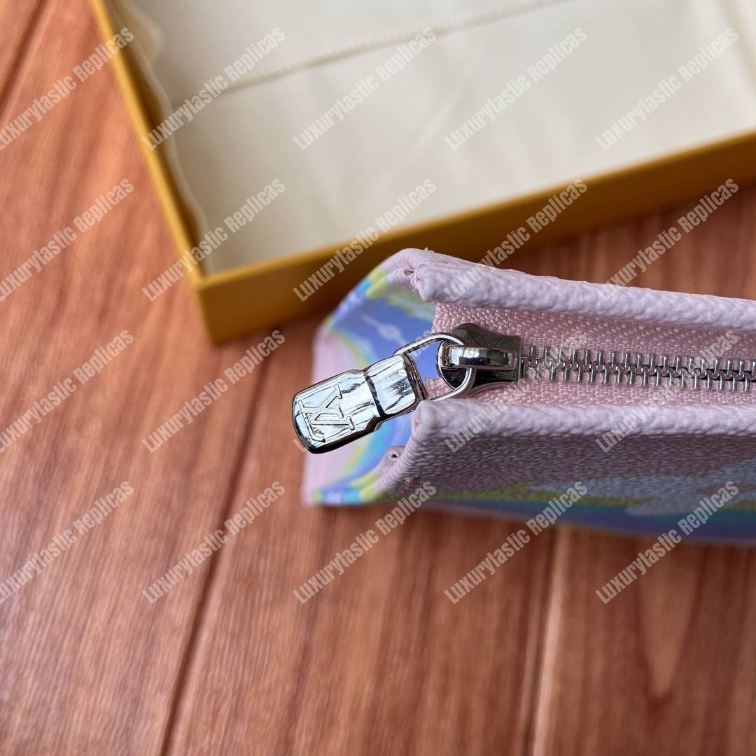 LV Escale Poche Toilette 26 Pastel